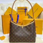 Louis Vuitton Carryall PM M46203 Brown